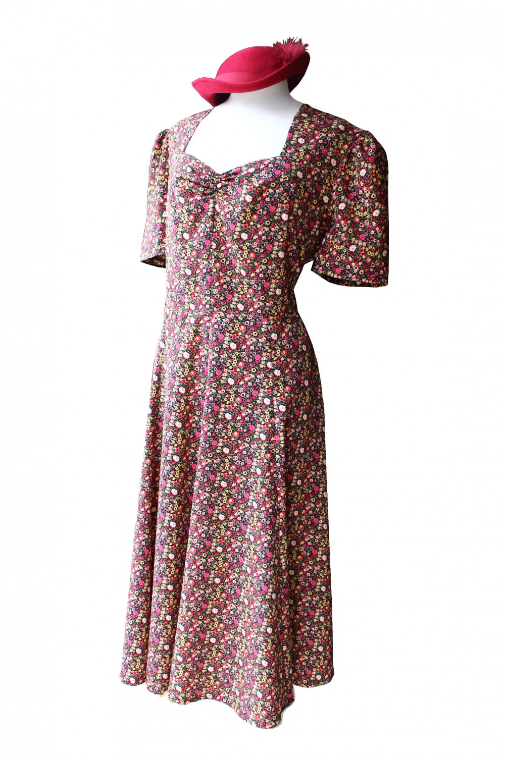 Ladies Wartime Goodwood Costume Size 18 - 20 Image